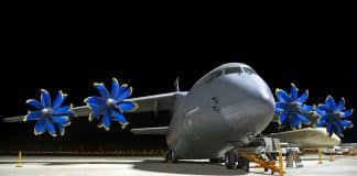 Unique antique AN-70 creates sensation at Saudi Arabia airshow