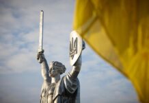 ‘Between Hitler and Stalin: Ukraine in World War II’ documentary. Narrated by Oscar-winning Ukrainian-American actor Jack Palance