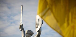 ‘Between Hitler and Stalin: Ukraine in World War II’ documentary. Narrated by Oscar-winning Ukrainian-American actor Jack Palance