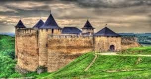 10 Ukrainian Castles