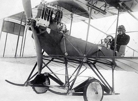 Igor Sikorsky set a world speed record of 113 km/h on his plane in Kyiv, Dec 29, 1911