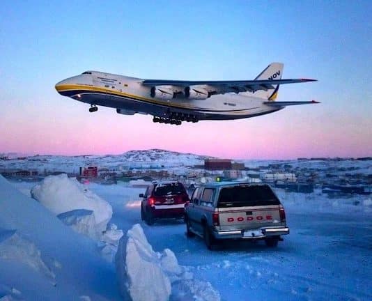 Antonov helps out Boeing in the extreme freezing conditions