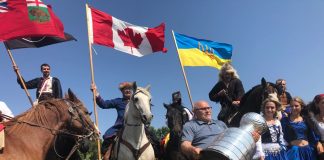 Cossacks on horseback, Ukrainian music accompany Stanley Cup through Dauphin, – CBC News
