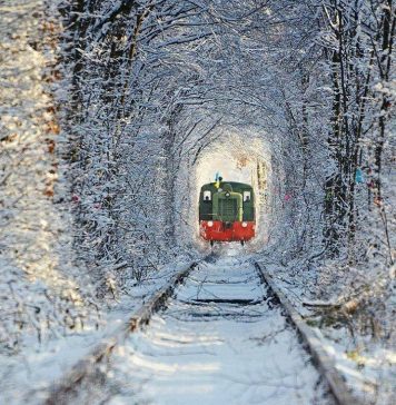 “Tunnel of Love” originally was used to conceal the transport of military hardware – Business Insider