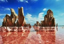 Pink lake in Ukraine attracts visitors for beauty, therapeutic healing – GlobalNews Canada