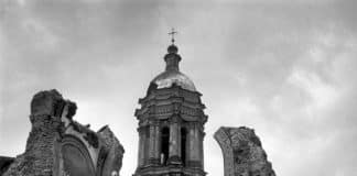 John Steinbeck describes the ruins of Kyiv-Pechersk Lavra, St. Sophia and sarcophagus of Yaroslav the Wise