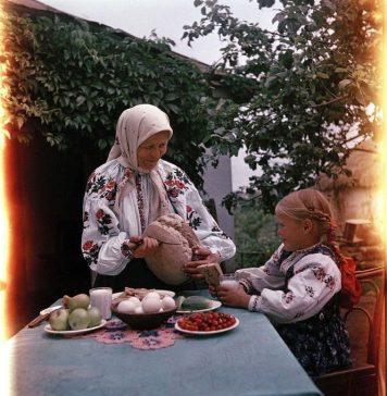 Ukrainian rural breakast, 1950s