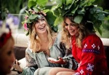 Ukraine Vyshyvanka/ Embroidery Shirt Day