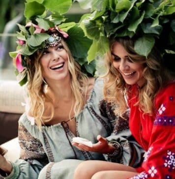 Ukraine Vyshyvanka/ Embroidery Shirt Day