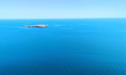 In antiquity, Ukrainian Snake island had Colossal statue of Apollo on it that was in the 1st century BC taken to Rome’s Capitolium. Island of Achilles was not far away.