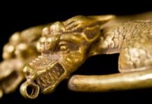 Chinese Dragons were borrowed from Scythians?