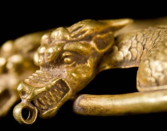 Chinese Dragons were borrowed from Scythians?