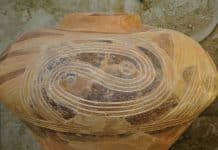 Yin-Yang symbol was created in more northern area than China? Trypillian Vase, ca 4000 BC. National Museum of History of Ukraine. Photo by the author of the article