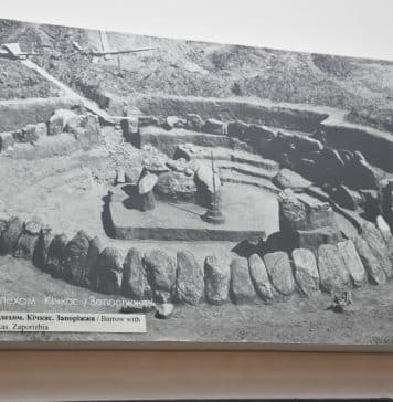 Megalithic Ukraine migrants built Stonehenge and founded Troy and Mycenae?