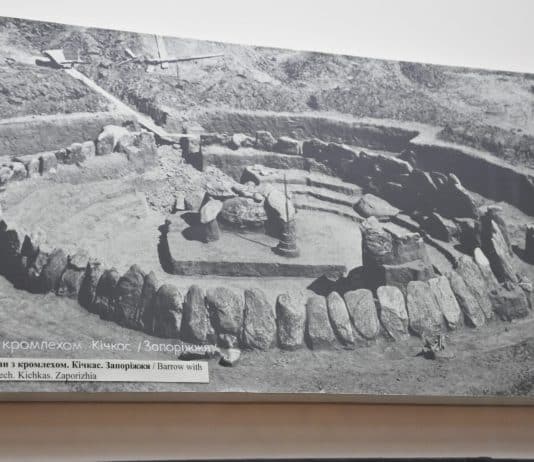 Megalithic Ukraine migrants built Stonehenge and founded Troy and Mycenae?
