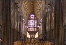 Ukrainian colors during King Charles III coronation