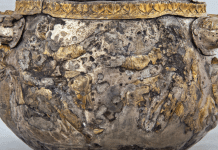 ‘Targitaus hands his bow to his youngest son’ scene on Gaimanova Mogila cup?