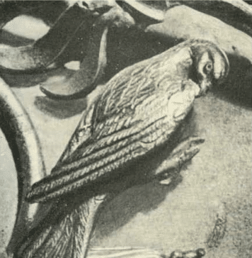 Sculptured birds on Golden Pectoral from Tovsta Mogyla Kurgan