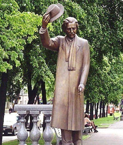 The ‘Fiddler on the Roof’ story describes Kyiv under Moscow’s occupation