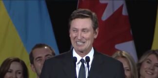 Wayne Gretzky during his ‘United For Ukraine’ speech: My Grandmother always called on me in Ukrainian language