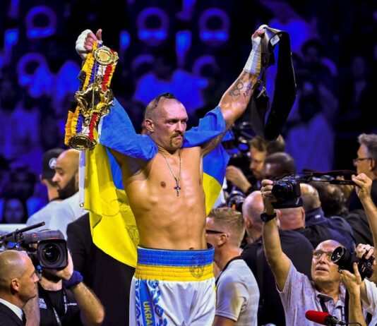 Oleksandr Usyk is the Absolute World Champion of Heavyweight Boxing
