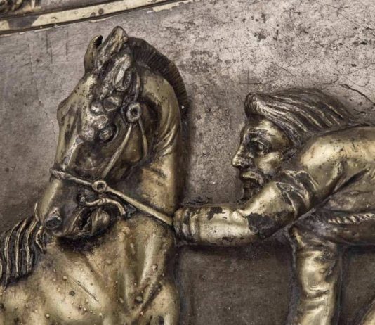 Horse was first domesticated in Ukraine 6000 years ago Scythian Taming a Horse scene on the Chertomlyk Vase, 4th c BC