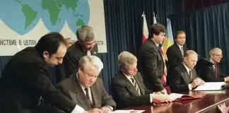 ‘Not Our War’, – said Trump just now. ‘If the USA had not disarmed Ukraine, Russia would not have dared to start this war’, – Bill Clinton