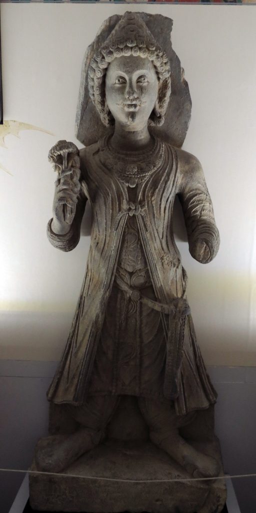 Newly discovered statue of young Kanishka