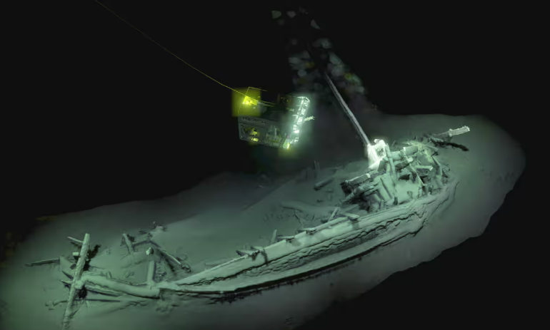 World oldest shipwreck dating to 400 BC