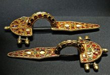 5th-Century Gold Fibulae Found in Austria in 1910: Made in Taurica/ Crimea?